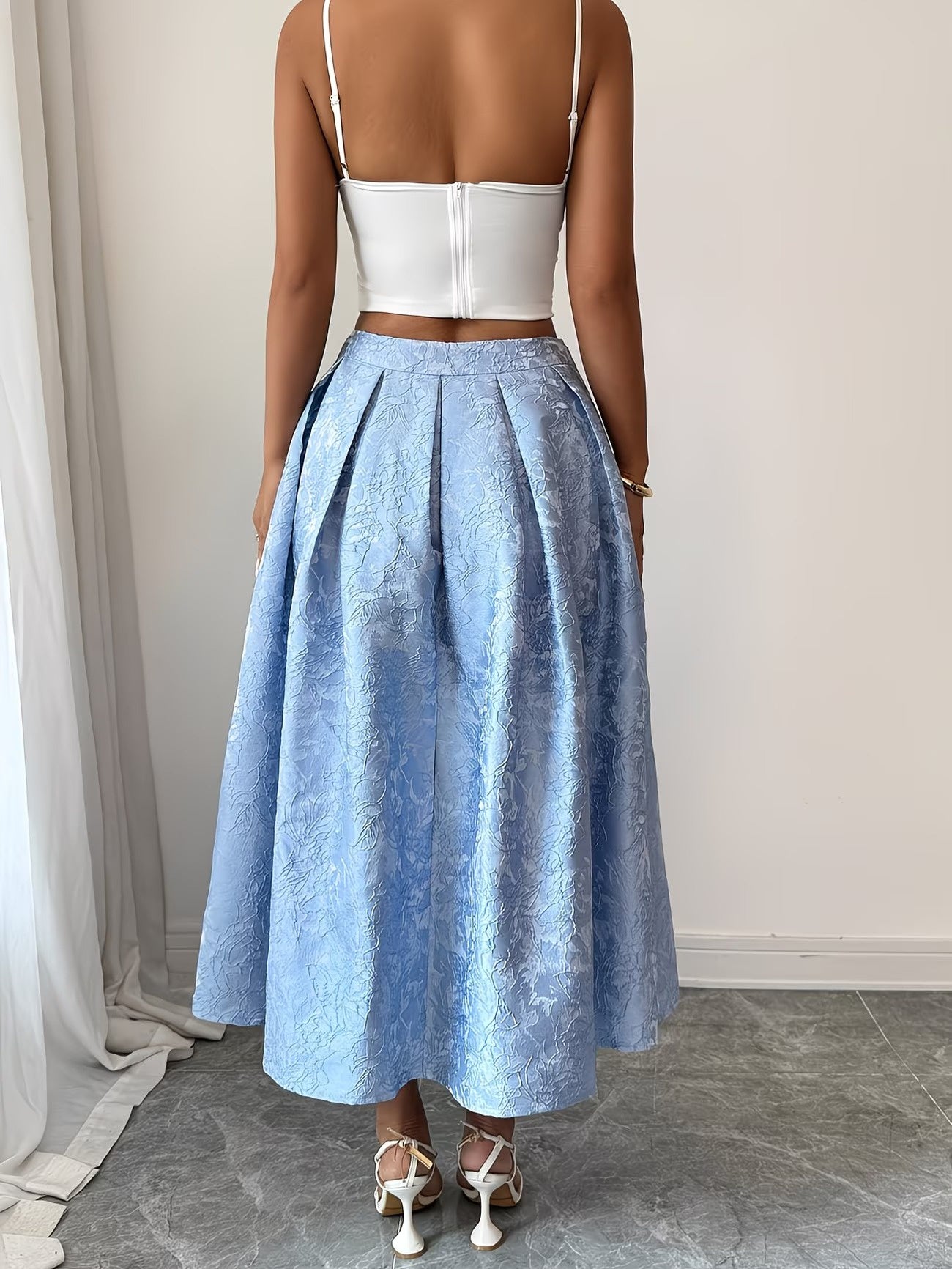 Women's Midi Skirt with Textured Floral Pattern